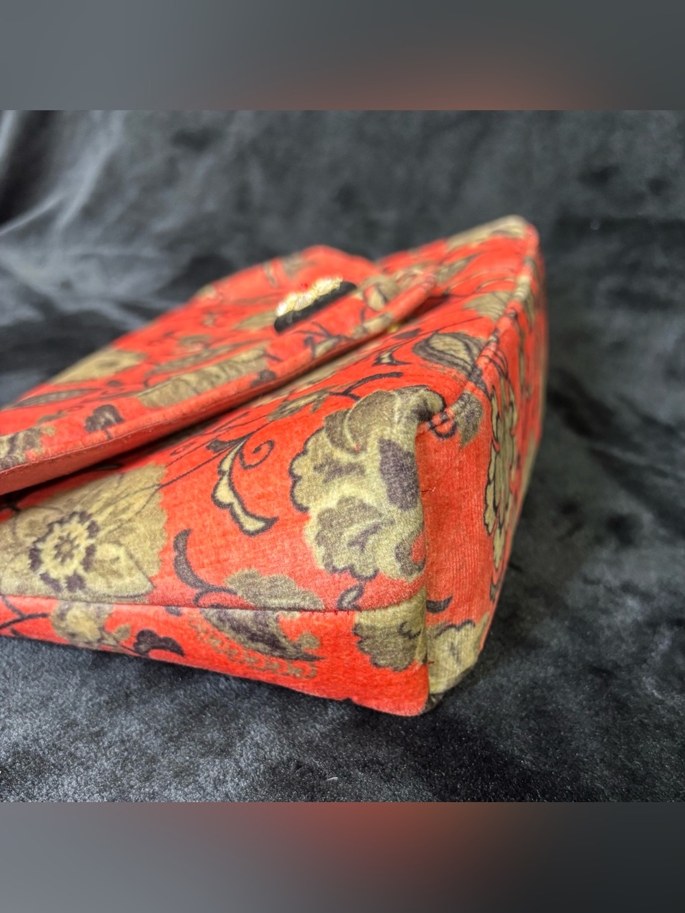 Anthropologie Coral Floral Velvet Envelope Clutch Pearl Strap Bag - Picture 14 of 16